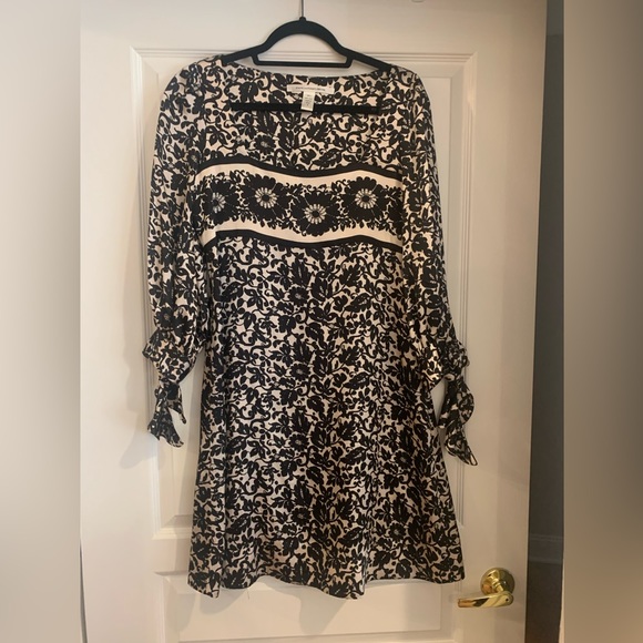 Diane Von Furstenburg Floral Silk Dress - Picture 1 of 3
